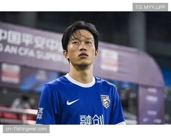 谢鹏飞接受专访,谈转会上海申花后的适应过程与目标 谢鹏飞接受专访,谈转会上海申花后的适应过程与目标