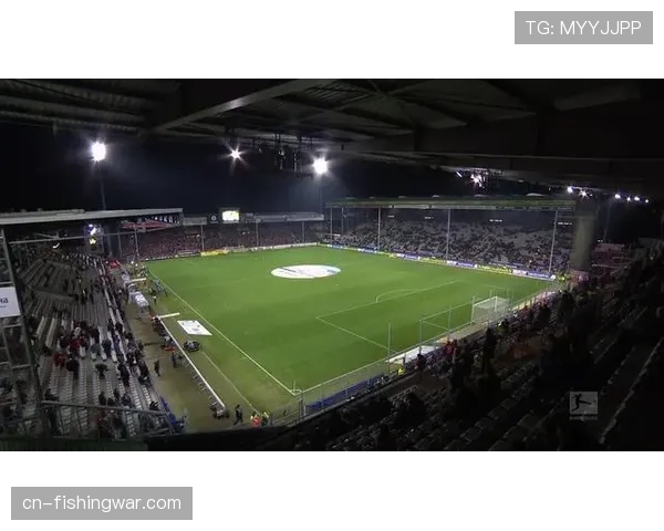 德甲赛场实时显示补时时间新规正式实施，提升观赛透明度